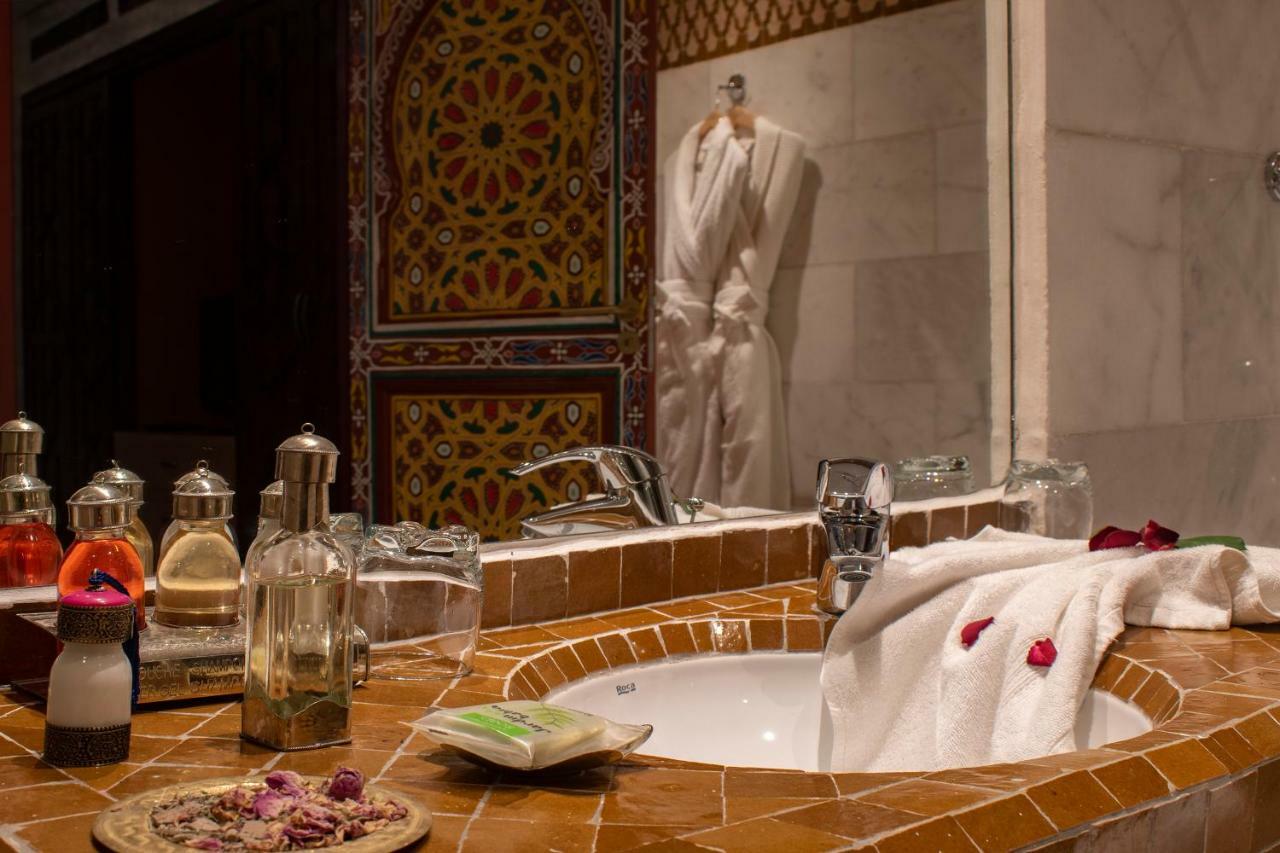 Riad Dar Merzouga Hammam & Jacuzzi Marrakesh Eksteriør bilde